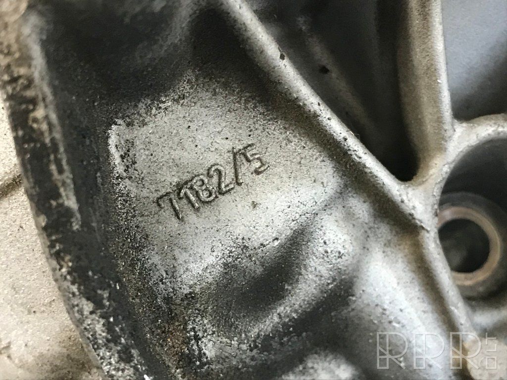 AUDI OEM 2018 TT Quattro 2.5L-L5-Alternator Bracket 07K903141H 