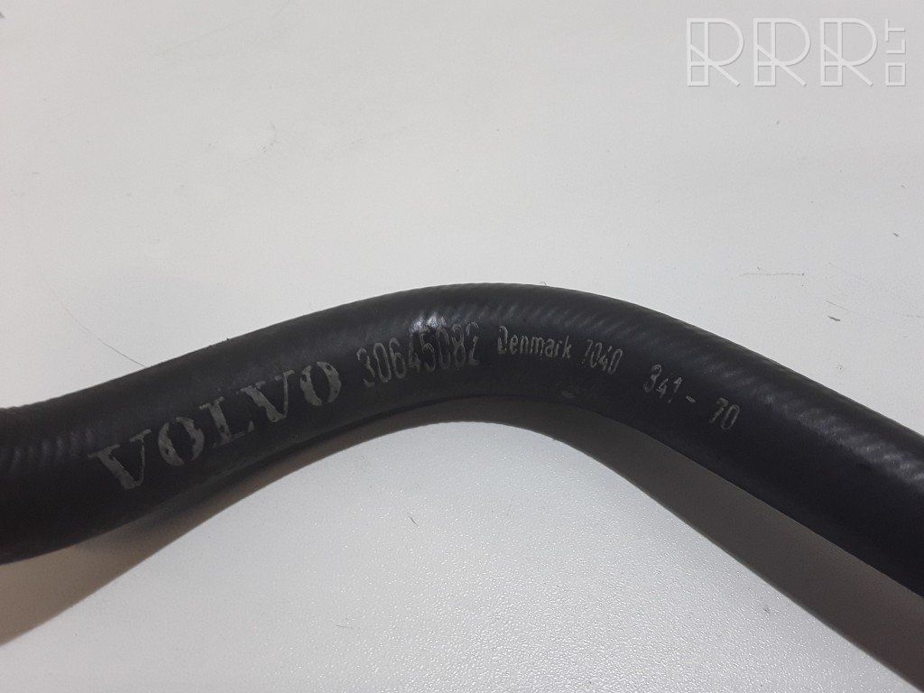 Volvo XC-90 2.5t 03-06 Heater Hose Inlet hvac heating hot water pipe coolant 