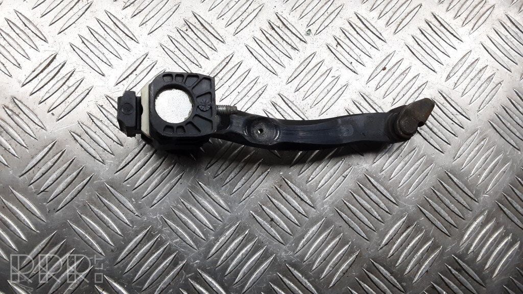 VAUXHALL ASTRA MK5 FRONT RIGHT OR LEFT DOOR CHECK STRAP 13107175 