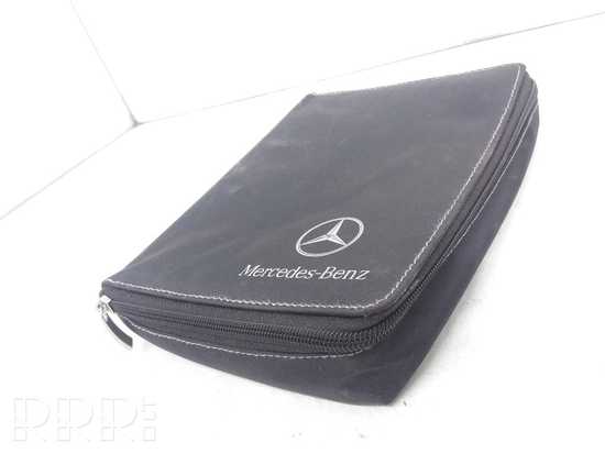 Mercedes-Benz B W245 User manual | EzParts - Used Auto Parts