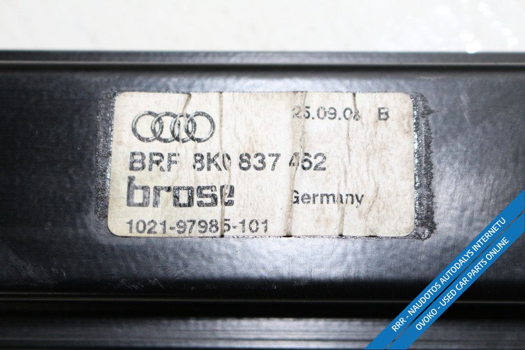 Audi A4 S4 B8 8K Priekinis el. lango pakėlimo mechanizmas be varikliuko 8K0837462