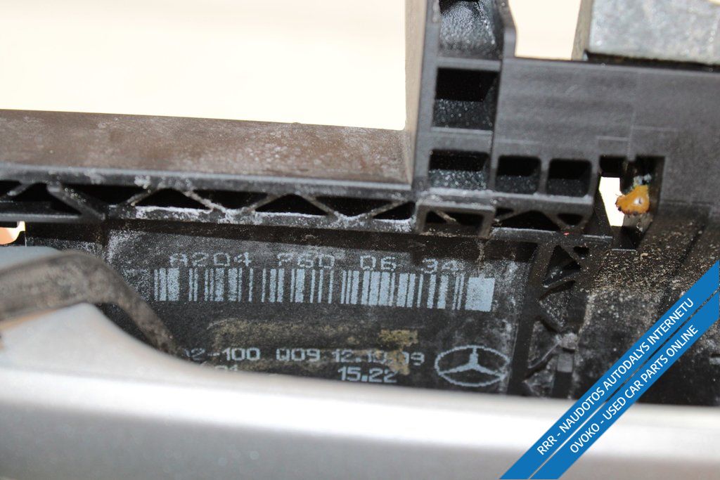 Mercedes-Benz E C207 W207  Išorinė atidarymo rankena A2047600634